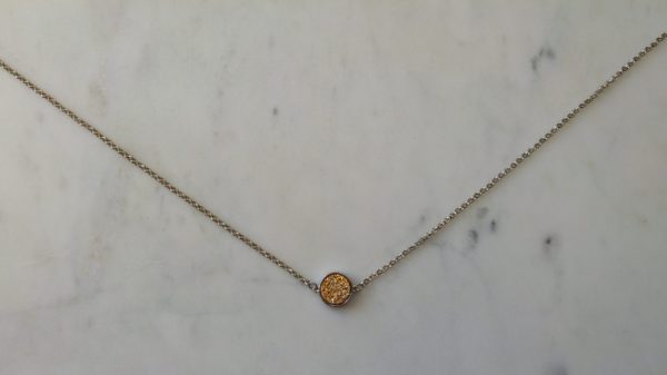 Antiksilverfärgat halsband med en druzyconnector i olika färger - Bild 6