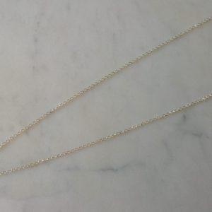 Halsband i sterlingsilver med olika hängsmycken